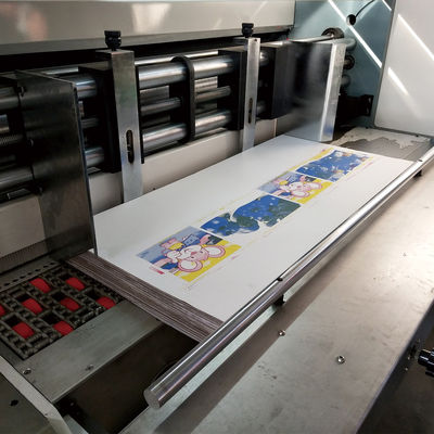 4대 색깔있는 자동 피드 리드 에지 프린터 슬러터 다이 커터 380v명